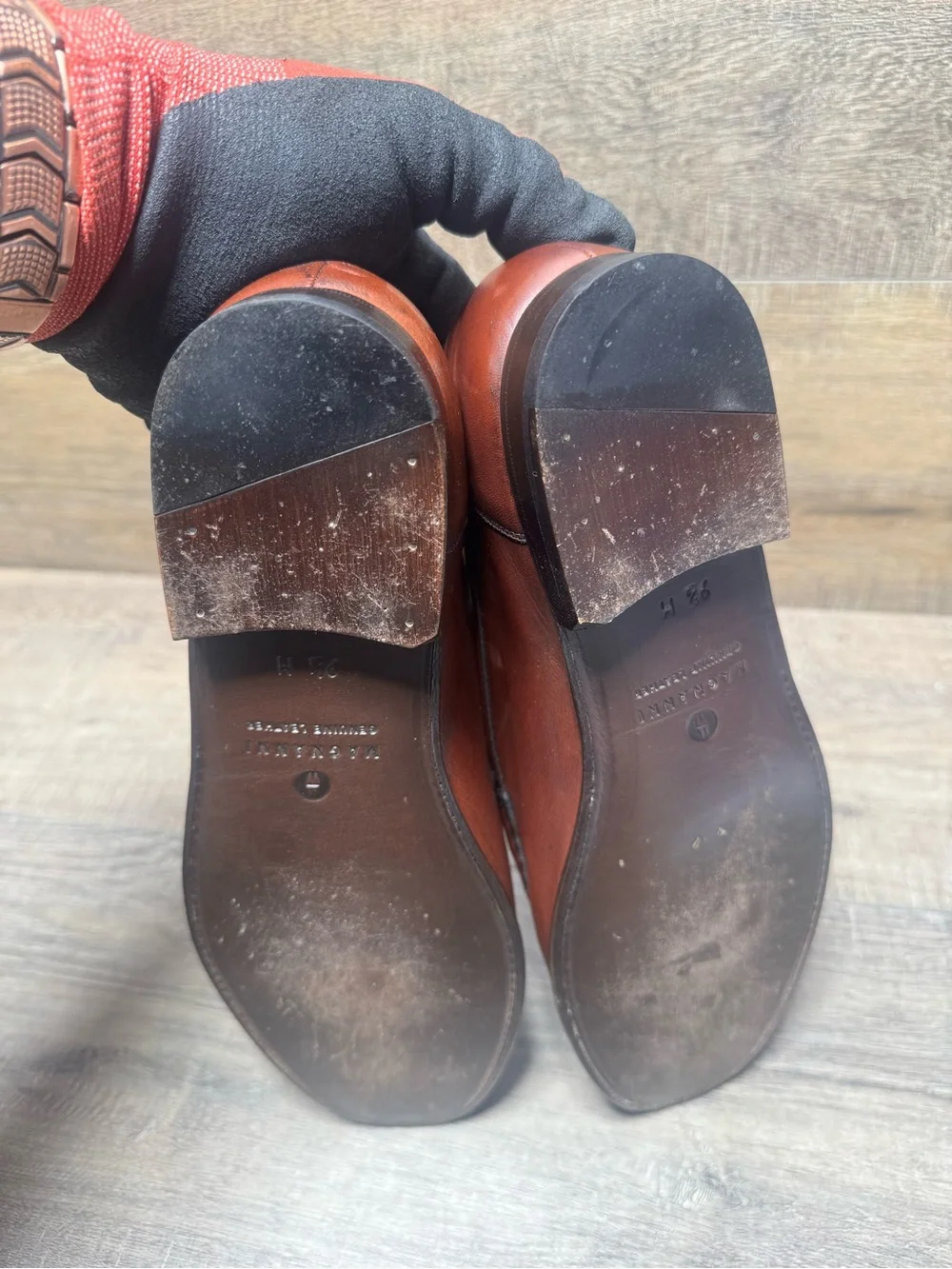 Magnanni Burgundy Tassel Leather Loafers